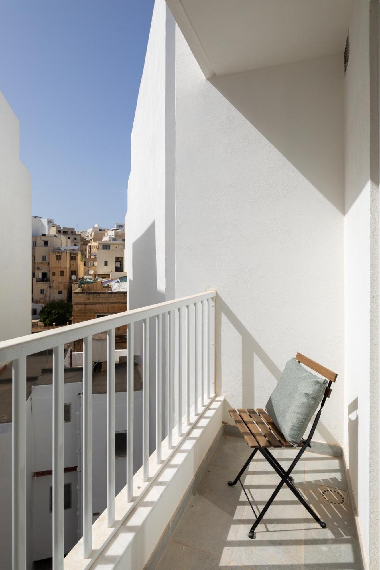 Edka Suites - Modern Sunlit 2Bd Apartments With Balconies - Close To Sliema Promenade, St Julian'S & St Georges Bay Gzira Exterior foto