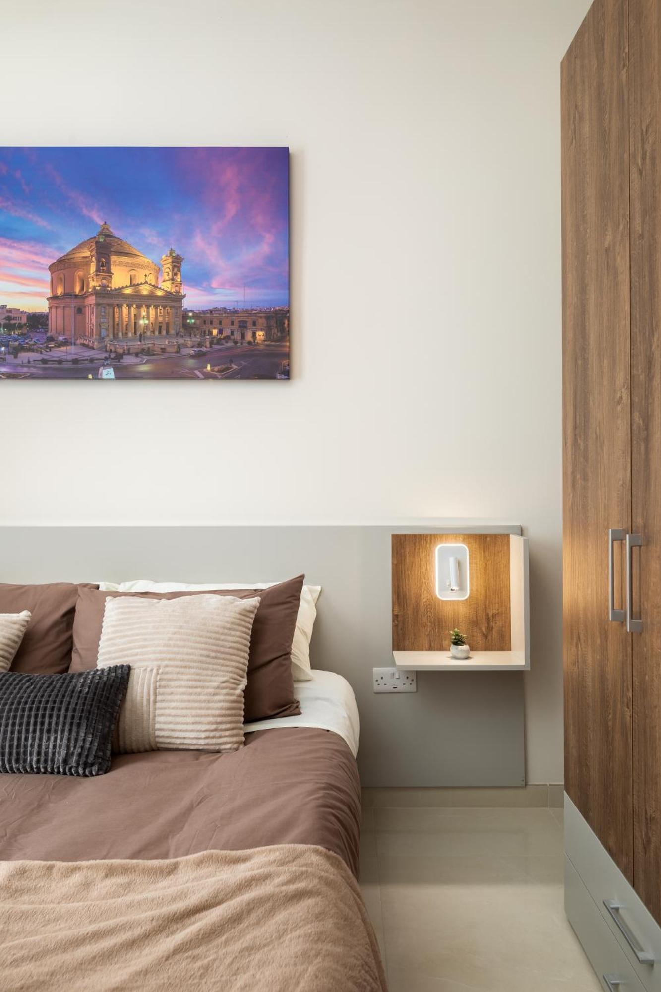 Edka Suites - Modern Sunlit 2Bd Apartments With Balconies - Close To Sliema Promenade, St Julian'S & St Georges Bay Gzira Exterior foto